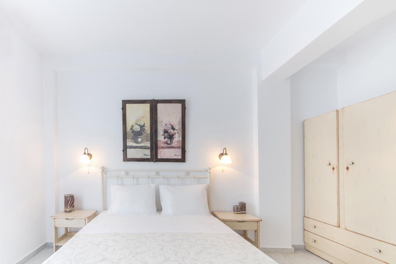 Fragias Studios & Apartments Naxos City Esterno foto