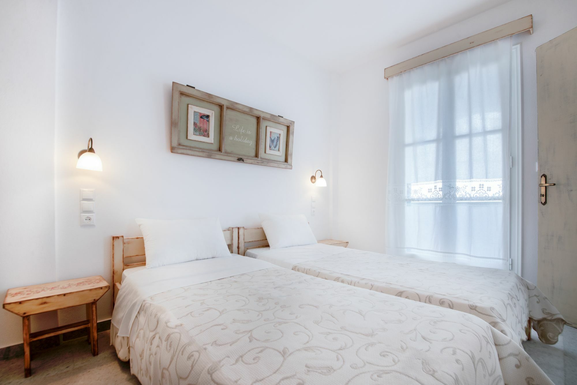 Fragias Studios & Apartments Naxos City Esterno foto