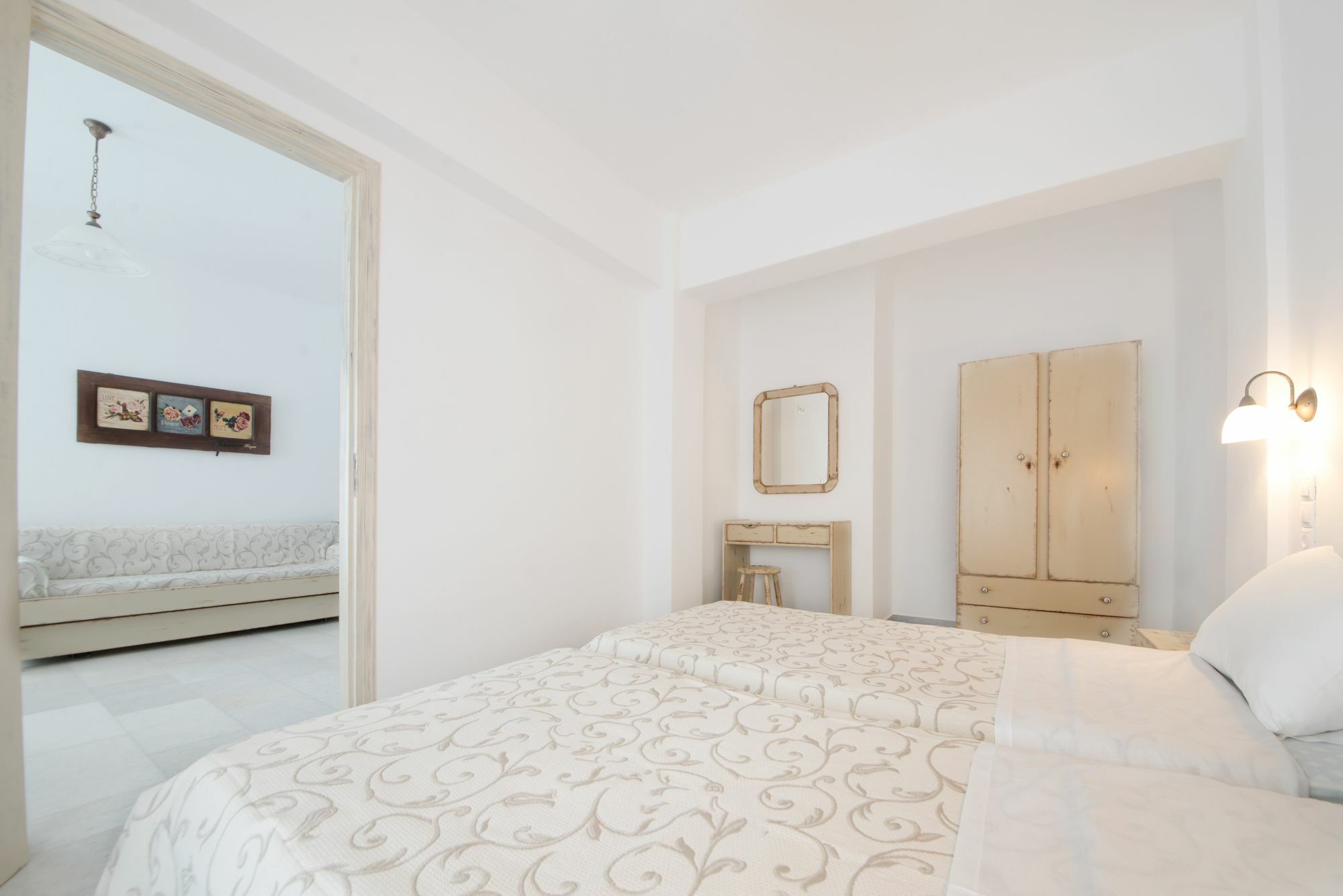 Fragias Studios & Apartments Naxos City Esterno foto