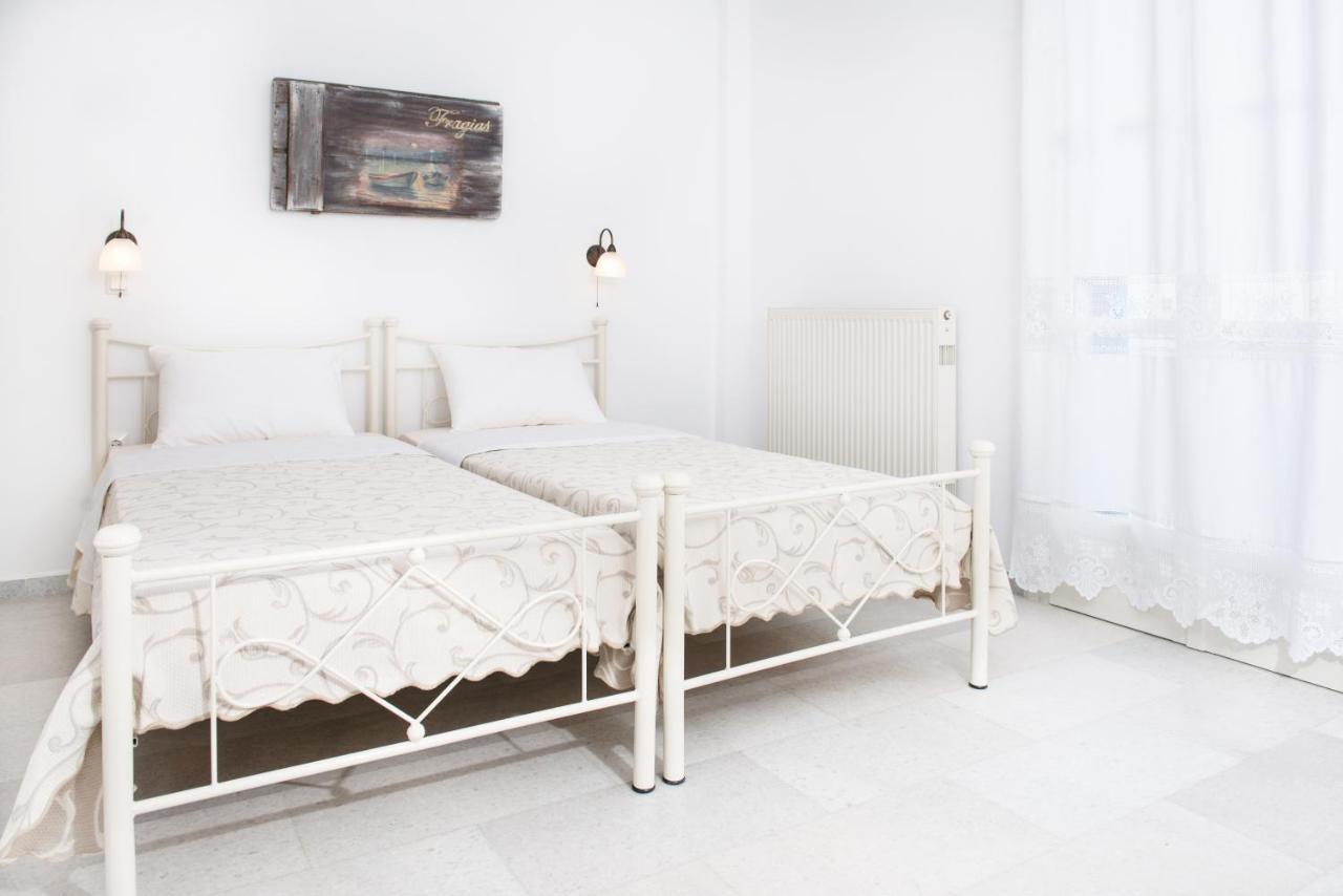 Fragias Studios & Apartments Naxos City Esterno foto